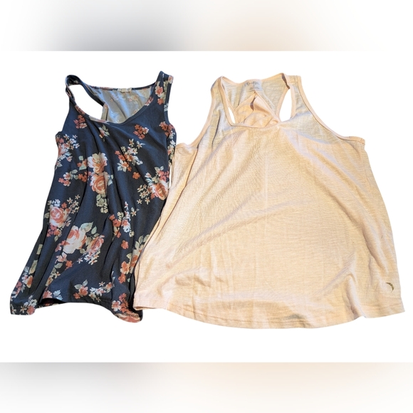 jessica simpson and ardene Tops - Set Of Two Floral and Pink Tank Tops